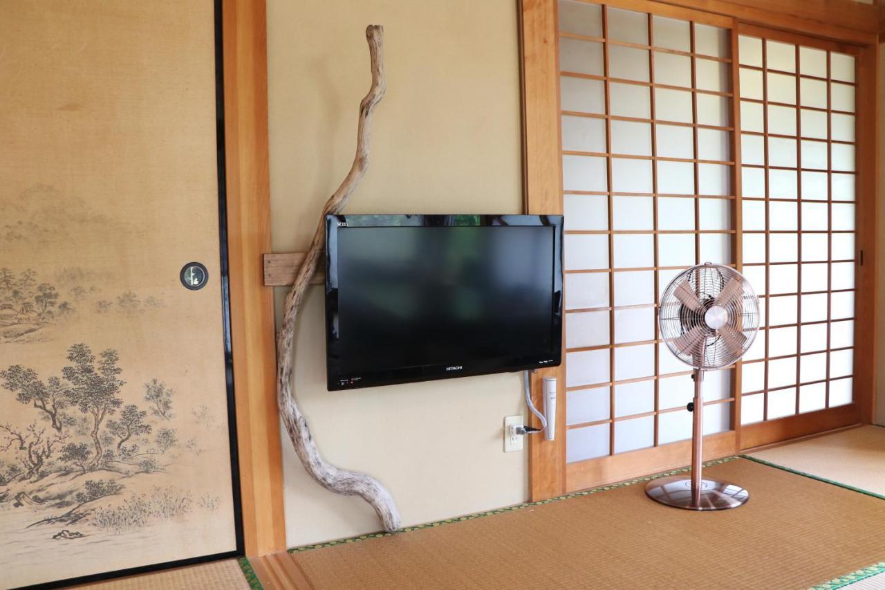 Вілла 一棟貸し平戸よこた Hirado Екстер'єр фото